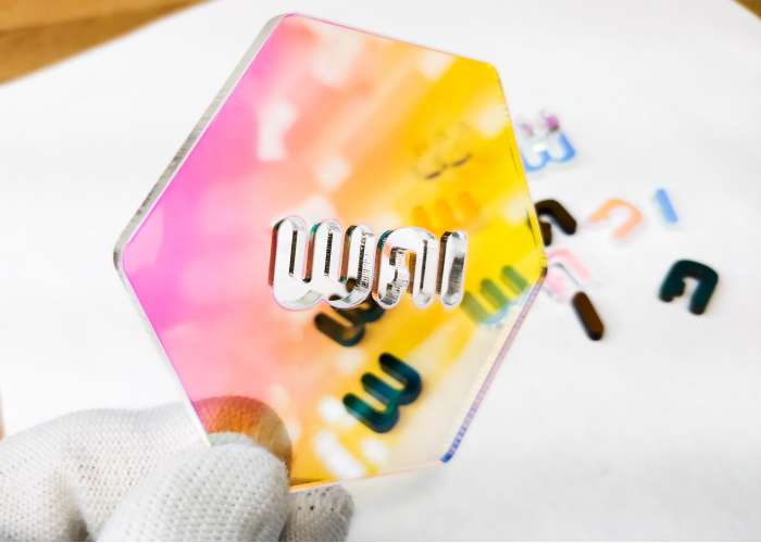 uniWAI Fire Opal Color Shift Acrylic - 1/16" (1.5mm)