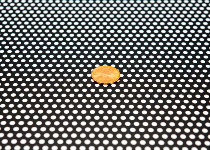 uniWAI Black and White Polka Dots Standard Pattern